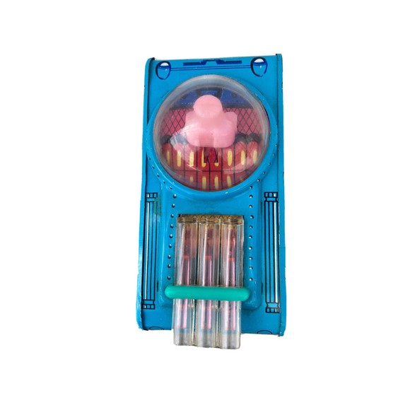 RED CHINA TIN FRICTION STARS-LANDING SPACE TANK MF 710.  VINTAGE TOY. - Picture 3 of 8